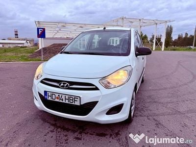Alb Utilizat 2012 Hyundai i10 Hatchback | 3.400 EUR
