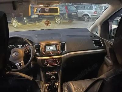 Second-hand VW Sharan 140 CP (102 kW) 2011 Monovolum