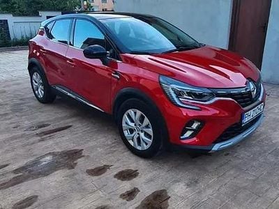 Second-hand Renault Captur 160 CP (117 kW) 2021 Rosu SUV