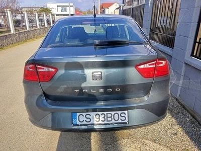 Second-hand Seat Toledo 86 CP (63 kW) 2015 Berlinǎ