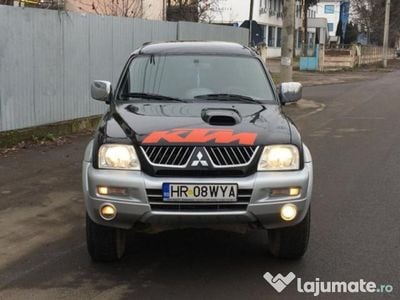 Second-hand Mitsubishi L200 133 CP (97 kW) 2005 Gri Pickup