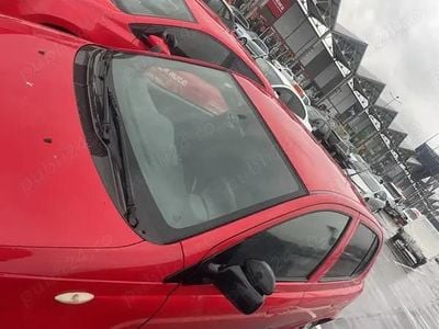 Utilizat 2005 Toyota Yaris Hatchback | 500 EUR