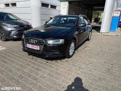 Second-hand Audi A4 Attraction 143 CP (105 kW) 2013 Culoarenegru Break