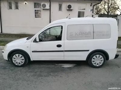 Second-hand Opel Combo 90 CP (66 kW) 2006 Monovolum