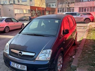 Second-hand Opel Meriva Cosmo 105 CP (77 kW) 2009 Culoarealbastru Monovolum