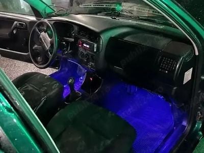 Second-hand VW Golf IV Sport 130 CP (95 kW) 2000