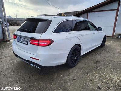 Second-hand Mercedes E220 194 CP (142 kW) 2019 Culoarealb Break