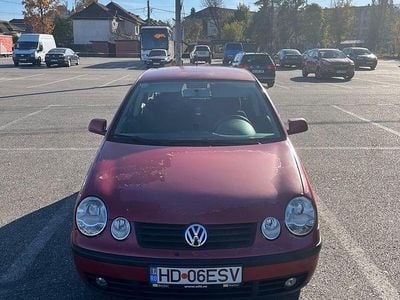 Second-hand VW Polo 75 CP (55 kW) 2004 Culoarerosu Hatchback