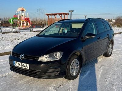 Culoarenegru Utilizat 2015 VW Golf VII Comfortline Break | 5.500 EUR (Preț bun)