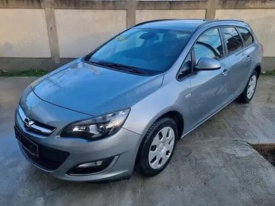 Second-hand Opel Astra 140 CP (102 kW) 2013 Break