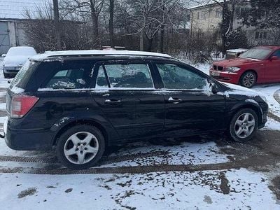 Culoarenegru Utilizat 2008 Opel Astra Cosmo Break | 2.300 EUR (Puțin scump)