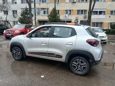 Auriu Second-hand 2022 Dacia Spring Hatchback | 7.850 EUR (Preț bun)