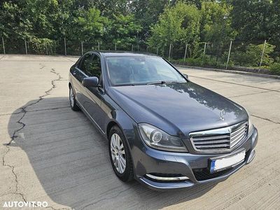 Mercedes C220
