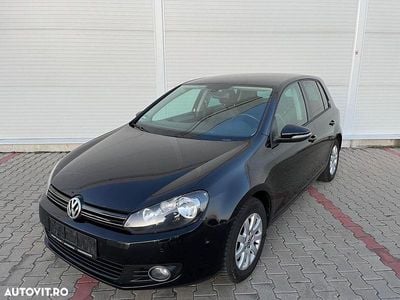 Culoarenegru Utilizat 2010 VW Golf VI Match Hatchback | 3.950 EUR (Preț bun)