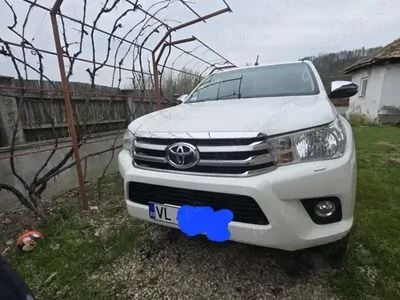 Second-hand Toyota HiLux 150 CP (110 kW) 2019 Pickup