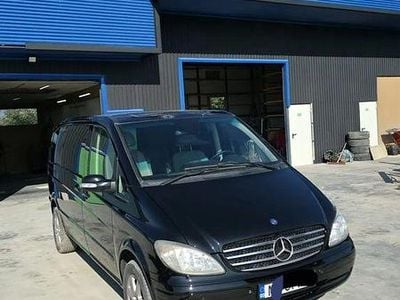 Culoarenegru Utilizat 2009 Mercedes Viano Monovolum | 8.550 EUR (Super Preț)