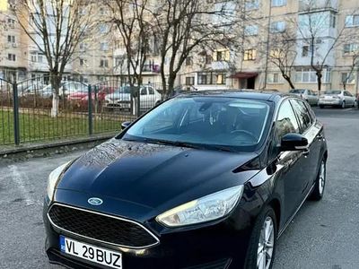 Second-hand Ford Focus 100 CP (73 kW) 2015 Negru Hatchback