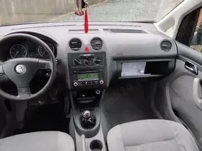 Second-hand VW Caddy 75 CP (55 kW) 2006 Monovolum