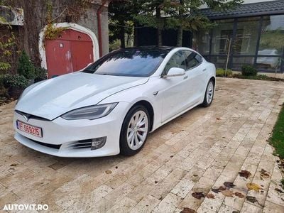 Culoarealb Utilizat 2020 Tesla Model S Hatchback | 44.770 EUR