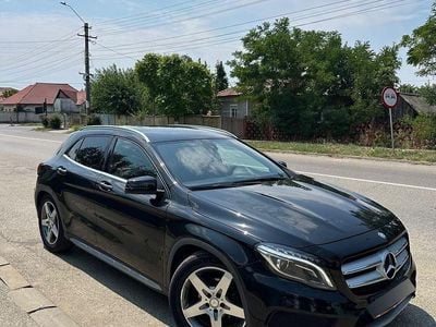 Mercedes GLA200