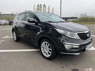 Negru Utilizat 2015 Kia Sportage SUV | 7.999 EUR (Super Preț)