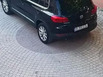 Second-hand VW Tiguan 150 CP (110 kW) 2015 Negru SUV