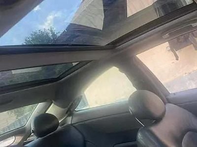 Utilizat 2001 Mercedes 200 Berlinǎ | 500 EUR