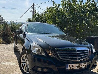 Mercedes E200