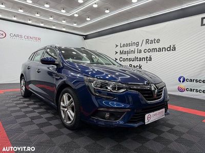 Culoarealbastru Utilizat 2018 Renault Mégane GrandTour Business Break | 10.800 EUR (Preț OK)