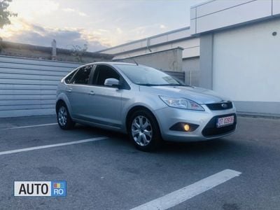 Second-hand Ford Focus 115 CP (84 kW) 2008 Argintiu Hatchback