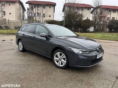 Culoaregri Second-hand 2021 VW Golf VIII Life Break | 13.570 EUR (Preț bun)