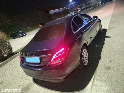 Mercedes C180