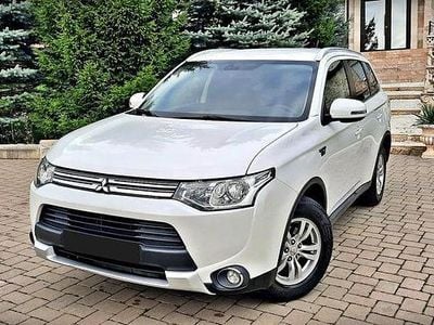Mitsubishi Outlander P-HEV