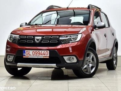 Culoarerosu Utilizat 2016 Dacia Sandero Stepway Hatchback | 5.990 EUR (Puțin scump)