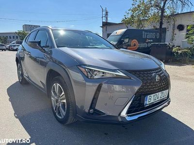 Second-hand Lexus UX 300e Executive Line 150 kW (204 CP) 2021 Gri SUV