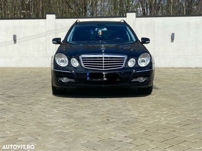 Mercedes E220