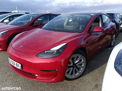 Second-hand Tesla Model 3 350 kW (476 CP) 2021 Culoarealbastru Berlinǎ