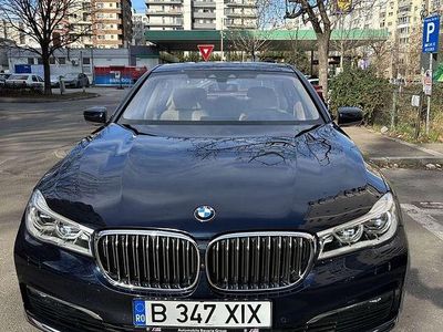 Second-hand BMW 750 400 CP (294 kW) 2019 Culoarealbastru Berlinǎ
