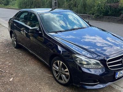 Mercedes E200