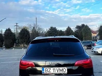 Negru Utilizat 2013 Audi Q7 SUV | 21.000 EUR
