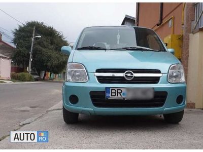 Second-hand Opel Agila 75 CP (55 kW) 2004 Albastru marin Hatchback