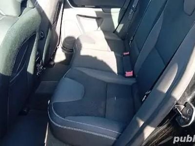 Negru Second-hand 2011 Volvo XC60 SUV | 13.000 EUR