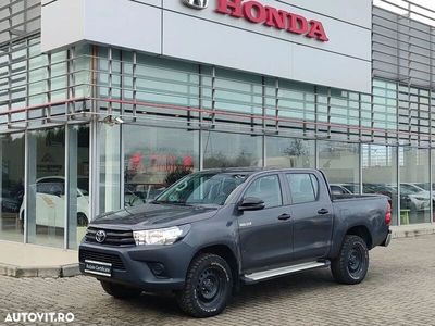 second-hand Toyota HiLux 4x4 Double Cab M/T Comfort