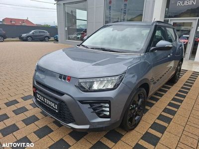Gri Utilizat 2023 Ssangyong (KGM) Tivoli SUV | 21.759 EUR (Scump)