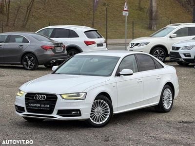 Second-hand Audi A4 S-Line 177 CP (130 kW) 2014 Culoarealb Berlinǎ