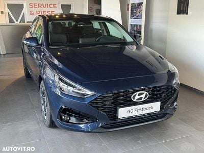 Nouă Hyundai i30 140 CP (102 kW) 2025 Culoarealbastru Berlinǎ