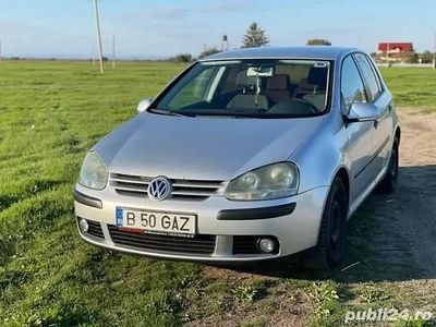 VW Golf V