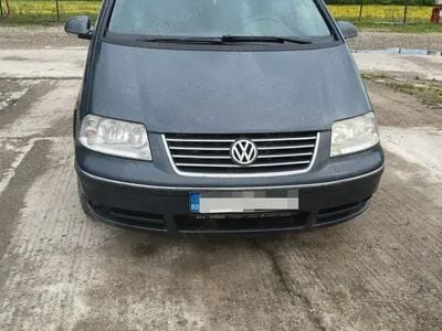 VW Sharan