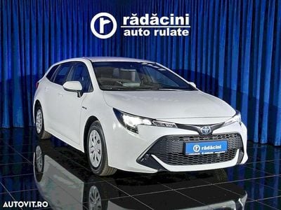 Second-hand Toyota Corolla 98 CP (72 kW) 2021 Culoarealb Berlinǎ