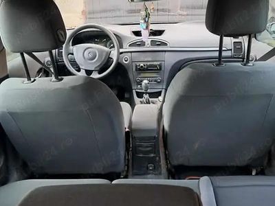 Utilizat 2006 Renault Laguna II Break | 800 EUR